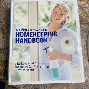 Vintage Martha Stewart Homekeeping Handbook Hardcover Book w Clear Dustcover Y2K